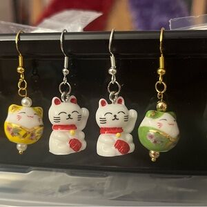 Lucky Cat Earrings Set